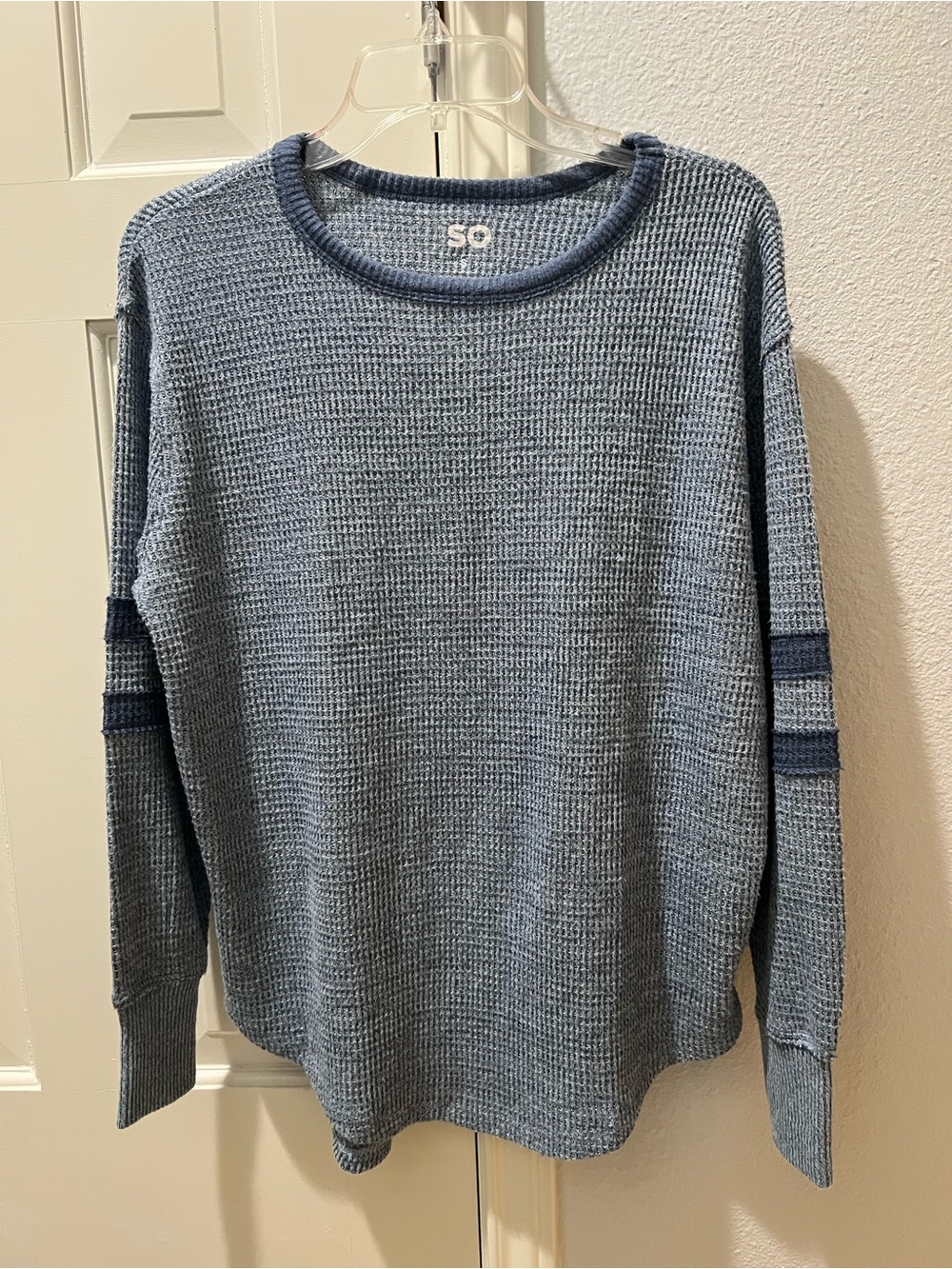 SO Light Blue Waffle Knit Crewneck Pullover Shirt with Navy Trim Size Small